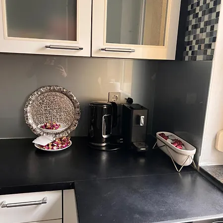 Apartman Helle City-wohnung Mit Balkon Nahe Bahnhof *