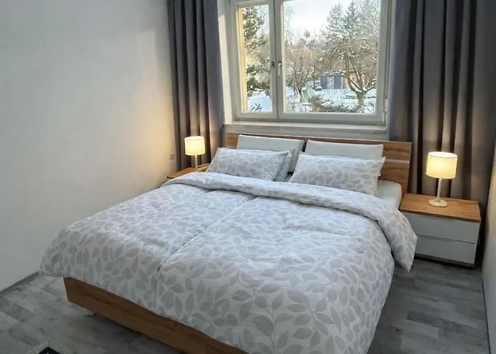 Apartman Helle City-wohnung Mit Balkon Nahe Bahnhof *